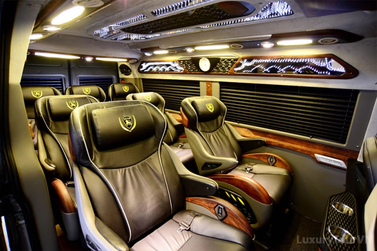 Ninh Binh to Hanoi by Limousine Van - Private service image 0
