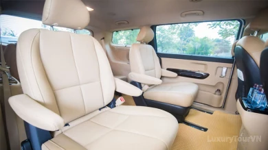 Ninh Binh to Halong limousine van image 5