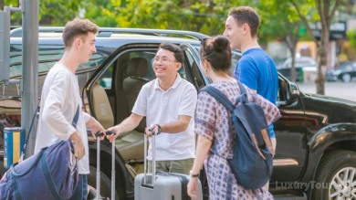 Van Don airport to Halong private car image 2
