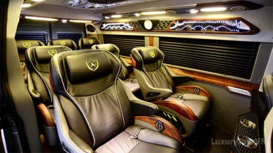 Hanoi to Ninh Binh limousine van - Shared service image 4