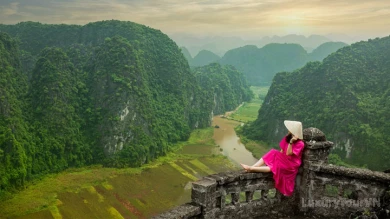 Deluxe & Small Group Bai Dinh - Trang An - Full Day image 2