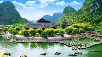 Bai Dinh Trang An day tour image 6