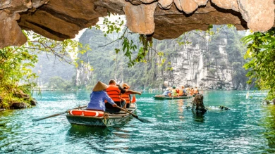 Bai Dinh Trang An day tour image 4