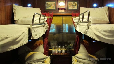 Orient Express train Hanoi to Sapa - Private service image 2