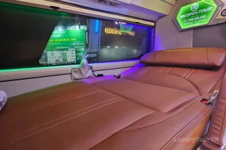 HK Open Tour: Ninh Binh to Da Nang Private Cabin Bus image 6
