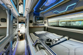 G8 Open Tour: Sapa to Ninh Binh Private Cabin Bus image 5