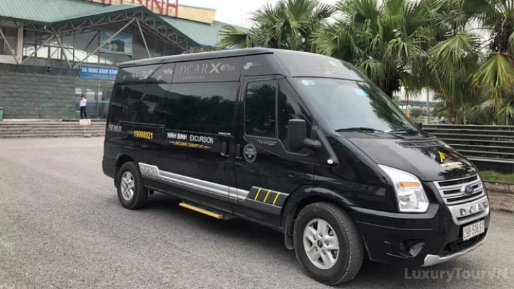Ha Giang to Ninh Binh private limousine van (9 – 11 seats) image 0