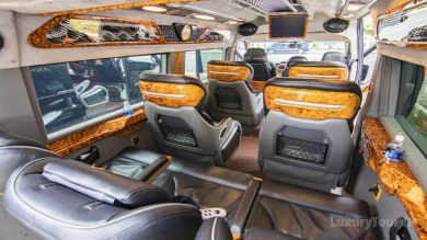 Hanoi to Bac Ha private limousine van (9 – 11 seats) image 3