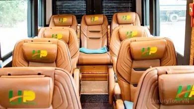 Hoang Phu Limousine: Hanoi to Halong Bay image 1