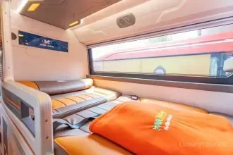 Futa Ha Son: Hanoi to Sapa private cabin bus image 3