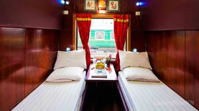 Damitrans Express: Hanoi to Sapa (Lao Cai) train image 5