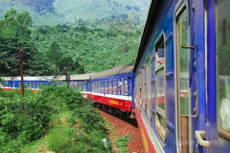 Ho Chi Minh to Hue train (by Vietnam Railway) image 6